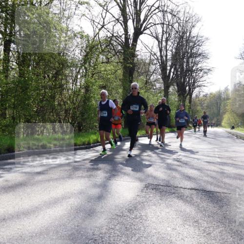 12.04.2026 - 45. Internationalen Wilhelmsburger Insellauf Yannick Fuchs http://msf.ph/oto/9482177 12.04.2026 10:30:28 Laufen 5299, 32, 5288, 5832, 4262 meine-sportfotos.de