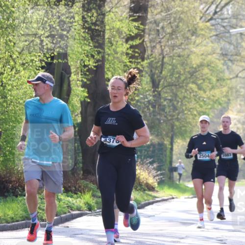 12.04.2026 - 45. Internationalen Wilhelmsburger Insellauf Yannick Fuchs http://msf.ph/oto/9482189 12.04.2026 10:22:46 Laufen 4376, 2504, 3983, 3323 meine-sportfotos.de