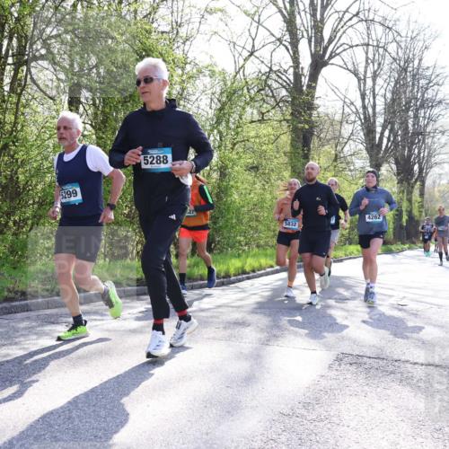 12.04.2026 - 45. Internationalen Wilhelmsburger Insellauf Yannick Fuchs http://msf.ph/oto/9482196 12.04.2026 10:30:29 Laufen 5299, 5288, 5832, 4262 meine-sportfotos.de