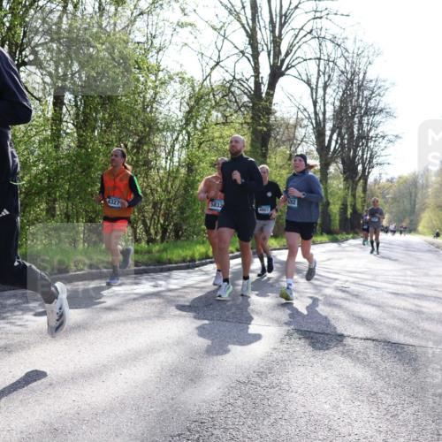 12.04.2026 - 45. Internationalen Wilhelmsburger Insellauf Yannick Fuchs http://msf.ph/oto/9482204 12.04.2026 10:30:29 Laufen 5832, 4907, 4262 meine-sportfotos.de