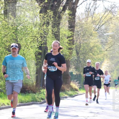 12.04.2026 - 45. Internationalen Wilhelmsburger Insellauf Yannick Fuchs http://msf.ph/oto/9482205 12.04.2026 10:22:47 Laufen 4378, 2504, 3983 meine-sportfotos.de
