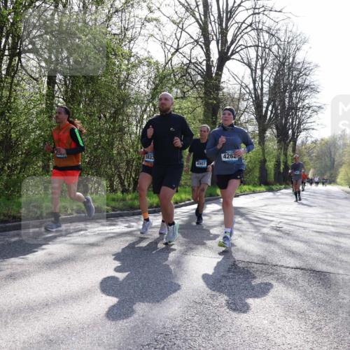 12.04.2026 - 45. Internationalen Wilhelmsburger Insellauf Yannick Fuchs http://msf.ph/oto/9482207 12.04.2026 10:30:30 Laufen 4262, 5832, 4907 meine-sportfotos.de