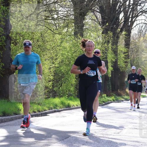 12.04.2026 - 45. Internationalen Wilhelmsburger Insellauf Yannick Fuchs http://msf.ph/oto/9482221 12.04.2026 10:22:49 Laufen 4378, 2504, 983, 323 meine-sportfotos.de