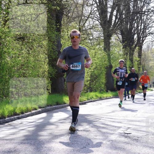 12.04.2026 - 45. Internationalen Wilhelmsburger Insellauf Yannick Fuchs http://msf.ph/oto/9482239 12.04.2026 10:30:33 Laufen 4667, 3201 meine-sportfotos.de