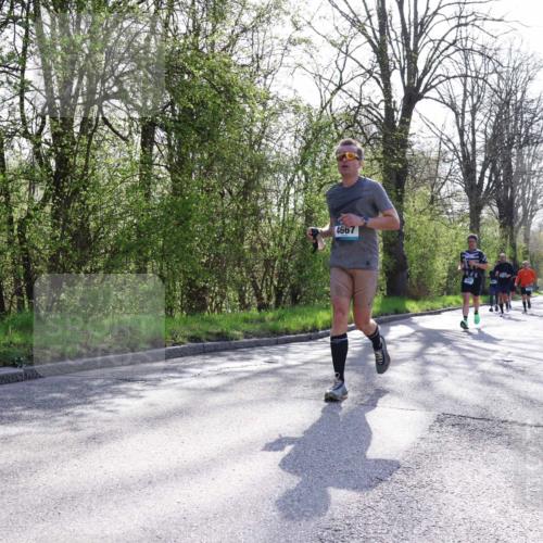 12.04.2026 - 45. Internationalen Wilhelmsburger Insellauf Yannick Fuchs http://msf.ph/oto/9482255 12.04.2026 10:30:34 Laufen 4667 meine-sportfotos.de