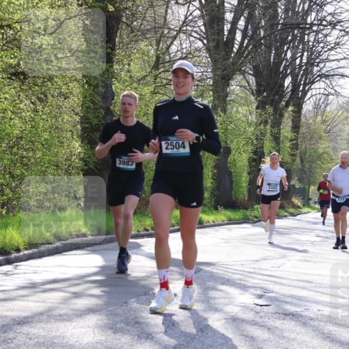 12.04.2026 - 45. Internationalen Wilhelmsburger Insellauf Yannick Fuchs http://msf.ph/oto/9482297 12.04.2026 10:22:55 Laufen 3983, 2504, 3323 meine-sportfotos.de
