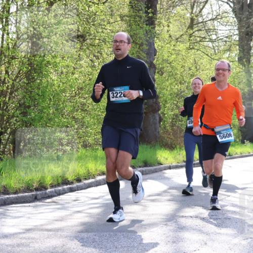 12.04.2026 - 45. Internationalen Wilhelmsburger Insellauf Yannick Fuchs http://msf.ph/oto/9482298 12.04.2026 10:30:37 Laufen 322, 49, 5606 meine-sportfotos.de