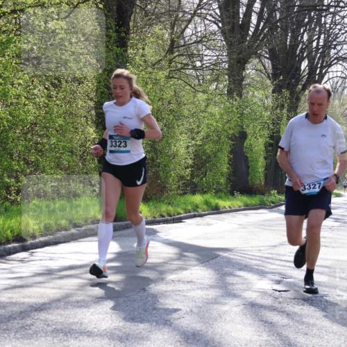 12.04.2026 - 45. Internationalen Wilhelmsburger Insellauf Yannick Fuchs http://msf.ph/oto/9482336 12.04.2026 10:22:58 Laufen 3323, 3327, 2892 meine-sportfotos.de