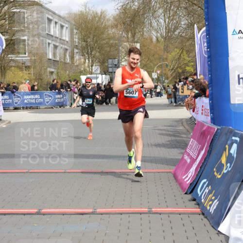 12.04.2026 - 45. Internationalen Wilhelmsburger Insellauf Strokosch-Dieckow http://msf.ph/oto/9482338 12.04.2026 12:48:21 Ziel 5607, 5364 meine-sportfotos.de