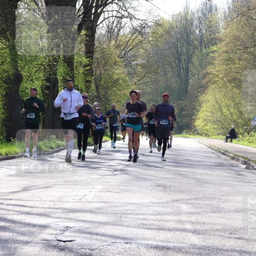 12.04.2026 - 45. Internationalen Wilhelmsburger Insellauf Yannick Fuchs http://msf.ph/oto/9482381 12.04.2026 10:30:45 Laufen 3892, 479, 5038, 4180, 2812, 5416 meine-sportfotos.de