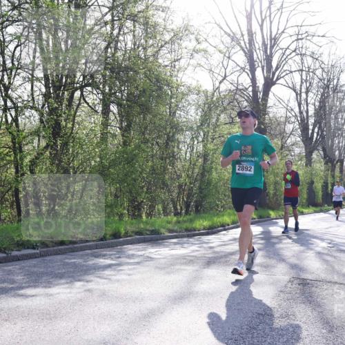 12.04.2026 - 45. Internationalen Wilhelmsburger Insellauf Yannick Fuchs http://msf.ph/oto/9482409 12.04.2026 10:23:04 Laufen 2892 meine-sportfotos.de