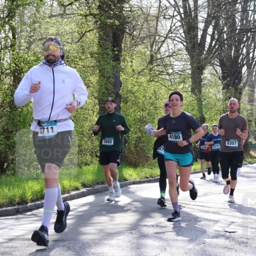 12.04.2026 - 45. Internationalen Wilhelmsburger Insellauf Yannick Fuchs http://msf.ph/oto/9482442 12.04.2026 10:30:50 Laufen 50, 2711, 3892, 4180, 28, 5038, 5357, 5416, 3991 meine-sportfotos.de
