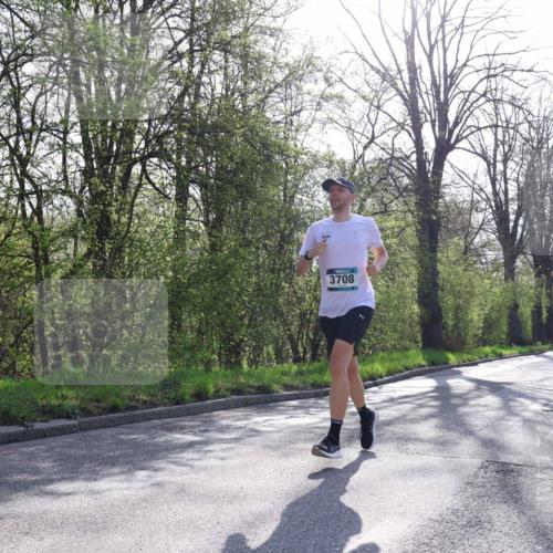 12.04.2026 - 45. Internationalen Wilhelmsburger Insellauf Yannick Fuchs http://msf.ph/oto/9482463 12.04.2026 10:23:08 Laufen 3708 meine-sportfotos.de