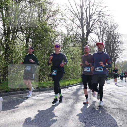 12.04.2026 - 45. Internationalen Wilhelmsburger Insellauf Yannick Fuchs http://msf.ph/oto/9482472 12.04.2026 10:30:52 Laufen 0, 3892, 5357, 5416, 479 meine-sportfotos.de