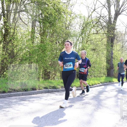 12.04.2026 - 45. Internationalen Wilhelmsburger Insellauf Yannick Fuchs http://msf.ph/oto/9482499 12.04.2026 10:30:54 Laufen 5038, 2812, 2836, 3831 meine-sportfotos.de