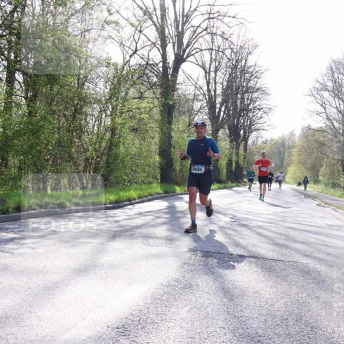 12.04.2026 - 45. Internationalen Wilhelmsburger Insellauf Yannick Fuchs http://msf.ph/oto/9482526 12.04.2026 10:23:13 Laufen 4945, 2893 meine-sportfotos.de