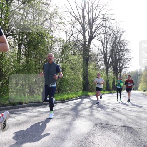 12.04.2026 - 45. Internationalen Wilhelmsburger Insellauf Yannick Fuchs http://msf.ph/oto/9482527 12.04.2026 10:30:57 Laufen 12, 408, 3831, 3991, 4042 meine-sportfotos.de
