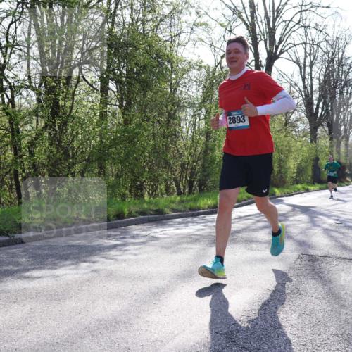 12.04.2026 - 45. Internationalen Wilhelmsburger Insellauf Yannick Fuchs http://msf.ph/oto/9482570 12.04.2026 10:23:17 Laufen 2893 meine-sportfotos.de