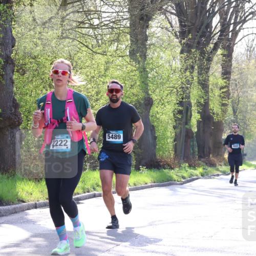 12.04.2026 - 45. Internationalen Wilhelmsburger Insellauf Yannick Fuchs http://msf.ph/oto/9482602 12.04.2026 10:31:03 Laufen 2222, 5489, 4602 meine-sportfotos.de