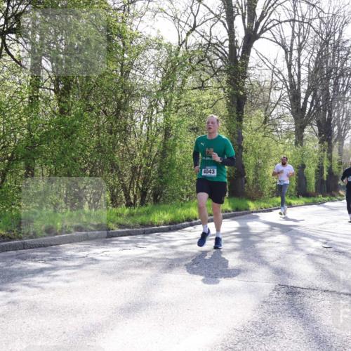 12.04.2026 - 45. Internationalen Wilhelmsburger Insellauf Yannick Fuchs http://msf.ph/oto/9482611 12.04.2026 10:23:20 Laufen 4043 meine-sportfotos.de