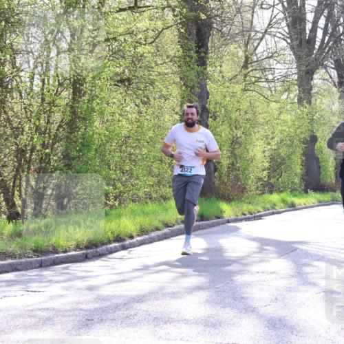 12.04.2026 - 45. Internationalen Wilhelmsburger Insellauf Yannick Fuchs http://msf.ph/oto/9482627 12.04.2026 10:23:22 Laufen 4322, 4127 meine-sportfotos.de