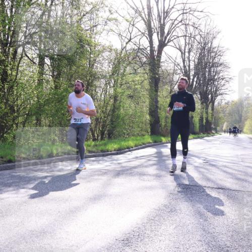 12.04.2026 - 45. Internationalen Wilhelmsburger Insellauf Yannick Fuchs http://msf.ph/oto/9482647 12.04.2026 10:23:23 Laufen 4322 meine-sportfotos.de