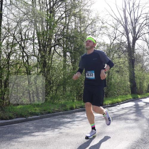 12.04.2026 - 45. Internationalen Wilhelmsburger Insellauf Yannick Fuchs http://msf.ph/oto/9482705 12.04.2026 10:23:36 Laufen 2632, 2270, 3447 meine-sportfotos.de