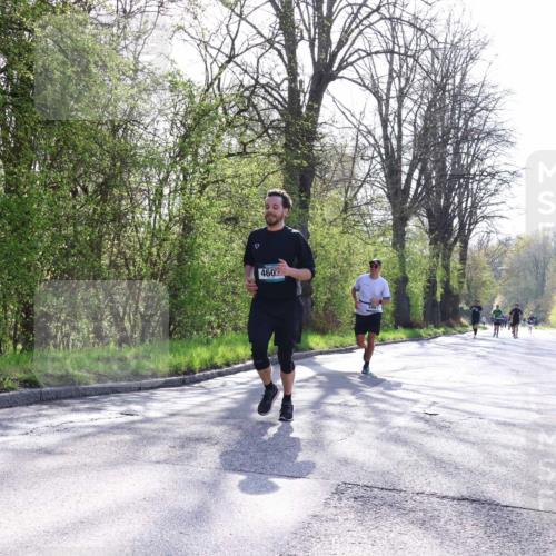 12.04.2026 - 45. Internationalen Wilhelmsburger Insellauf Yannick Fuchs http://msf.ph/oto/9482706 12.04.2026 10:31:12 Laufen 460 meine-sportfotos.de