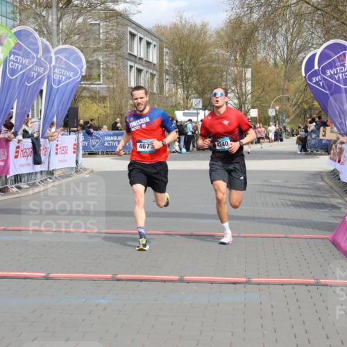 12.04.2026 - 45. Internationalen Wilhelmsburger Insellauf Strokosch-Dieckow http://msf.ph/oto/9482727 12.04.2026 12:48:59 Ziel 4677, 4240 meine-sportfotos.de