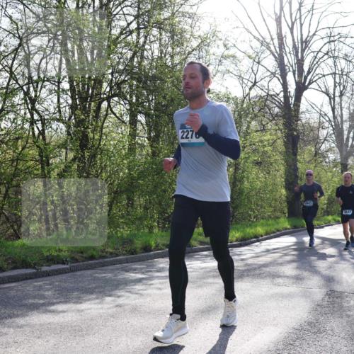 12.04.2026 - 45. Internationalen Wilhelmsburger Insellauf Yannick Fuchs http://msf.ph/oto/9482739 12.04.2026 10:23:38 Laufen 2276, 5843, 3447 meine-sportfotos.de