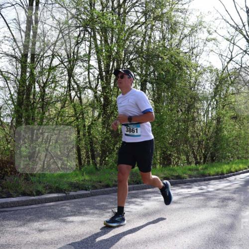 12.04.2026 - 45. Internationalen Wilhelmsburger Insellauf Yannick Fuchs http://msf.ph/oto/9482745 12.04.2026 10:31:15 Laufen 3861 meine-sportfotos.de