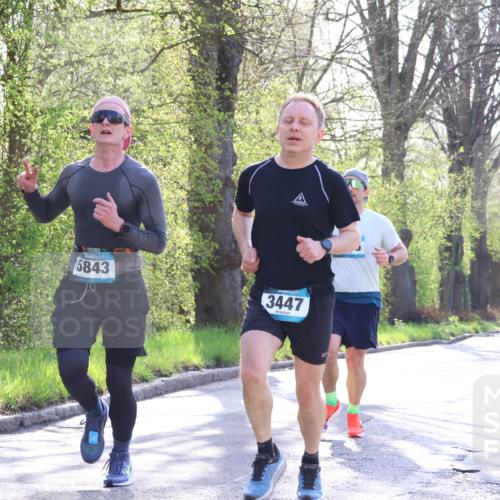 12.04.2026 - 45. Internationalen Wilhelmsburger Insellauf Yannick Fuchs http://msf.ph/oto/9482746 12.04.2026 10:23:39 Laufen 5843, 3447 meine-sportfotos.de