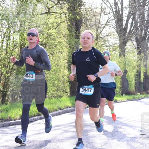12.04.2026 - 45. Internationalen Wilhelmsburger Insellauf Yannick Fuchs http://msf.ph/oto/9482749 12.04.2026 10:23:39 Laufen 6843, 3447 meine-sportfotos.de