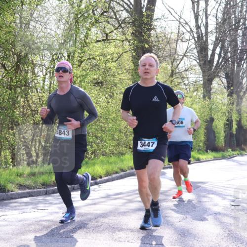 12.04.2026 - 45. Internationalen Wilhelmsburger Insellauf Yannick Fuchs http://msf.ph/oto/9482752 12.04.2026 10:23:40 Laufen 5843, 3447, 506 meine-sportfotos.de