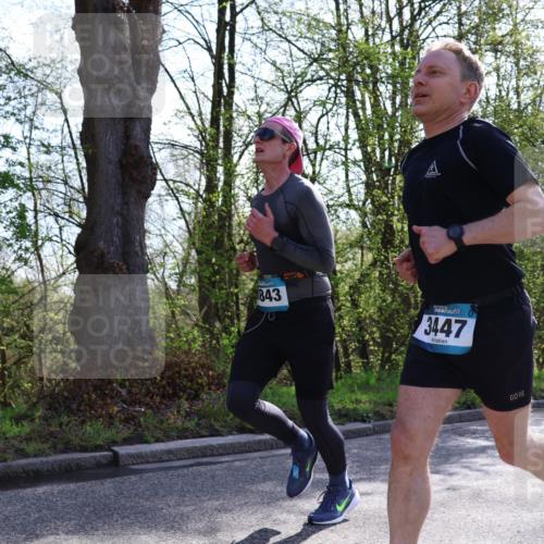12.04.2026 - 45. Internationalen Wilhelmsburger Insellauf Yannick Fuchs http://msf.ph/oto/9482769 12.04.2026 10:23:41 Laufen 843, 3447 meine-sportfotos.de