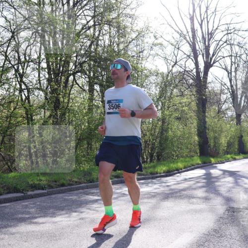12.04.2026 - 45. Internationalen Wilhelmsburger Insellauf Yannick Fuchs http://msf.ph/oto/9482776 12.04.2026 10:23:41 Laufen 3506 meine-sportfotos.de