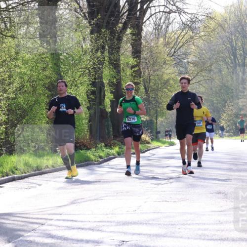 12.04.2026 - 45. Internationalen Wilhelmsburger Insellauf Yannick Fuchs http://msf.ph/oto/9482779 12.04.2026 10:31:19 Laufen 974, 5270, 1501, 2406 meine-sportfotos.de