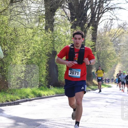 12.04.2026 - 45. Internationalen Wilhelmsburger Insellauf Yannick Fuchs http://msf.ph/oto/9482788 12.04.2026 10:23:49 Laufen 5623, 2071 meine-sportfotos.de
