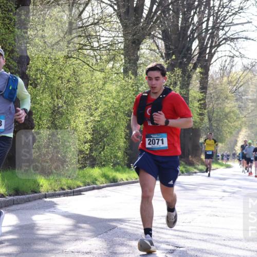 12.04.2026 - 45. Internationalen Wilhelmsburger Insellauf Yannick Fuchs http://msf.ph/oto/9482795 12.04.2026 10:23:49 Laufen 5623, 2071 meine-sportfotos.de