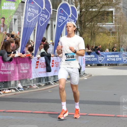 12.04.2026 - 45. Internationalen Wilhelmsburger Insellauf Strokosch-Dieckow http://msf.ph/oto/9482867 12.04.2026 12:49:15 Ziel 3947, 5648 meine-sportfotos.de