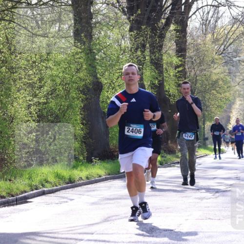 12.04.2026 - 45. Internationalen Wilhelmsburger Insellauf Yannick Fuchs http://msf.ph/oto/9482888 12.04.2026 10:31:31 Laufen 2406, 07, 5247, 2065 meine-sportfotos.de