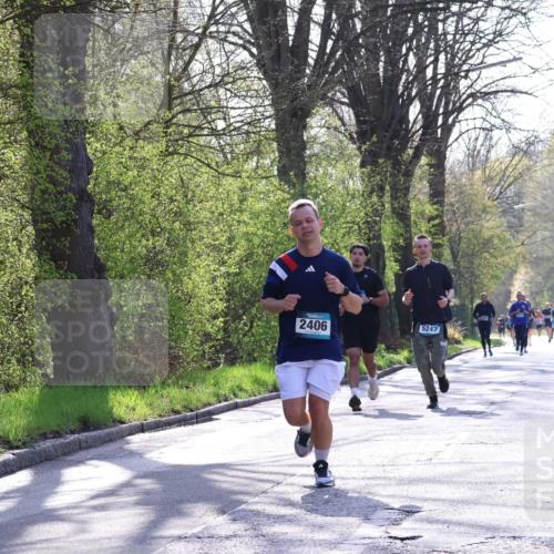 12.04.2026 - 45. Internationalen Wilhelmsburger Insellauf Yannick Fuchs http://msf.ph/oto/9482902 12.04.2026 10:31:32 Laufen 2406, 5247 meine-sportfotos.de