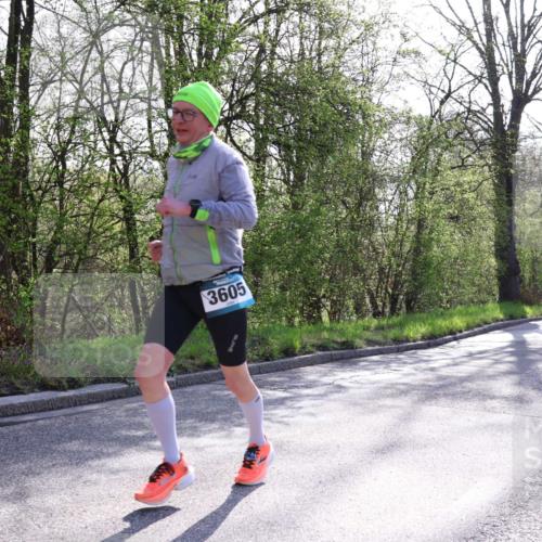12.04.2026 - 45. Internationalen Wilhelmsburger Insellauf Yannick Fuchs http://msf.ph/oto/9482957 12.04.2026 10:24:03 Laufen 3605, 4441 meine-sportfotos.de