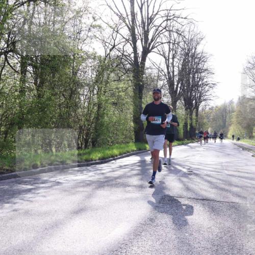 12.04.2026 - 45. Internationalen Wilhelmsburger Insellauf Yannick Fuchs http://msf.ph/oto/9482962 12.04.2026 10:24:03 Laufen 441 meine-sportfotos.de