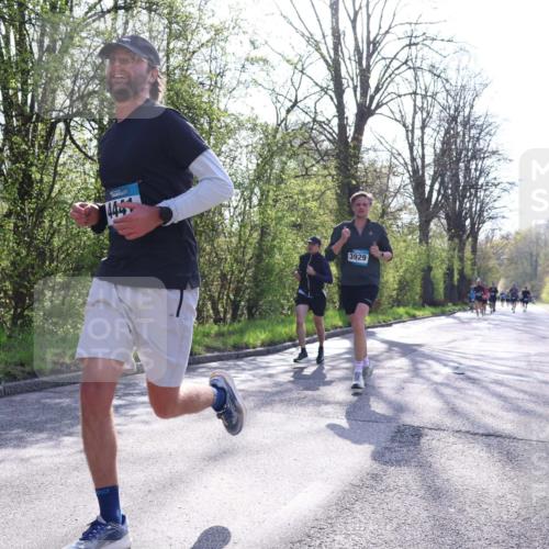 12.04.2026 - 45. Internationalen Wilhelmsburger Insellauf Yannick Fuchs http://msf.ph/oto/9482976 12.04.2026 10:24:04 Laufen 444, 3929 meine-sportfotos.de