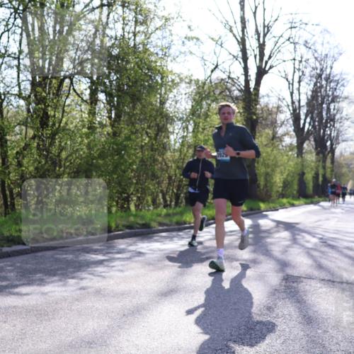 12.04.2026 - 45. Internationalen Wilhelmsburger Insellauf Yannick Fuchs http://msf.ph/oto/9482982 12.04.2026 10:24:05 Laufen 3925 meine-sportfotos.de