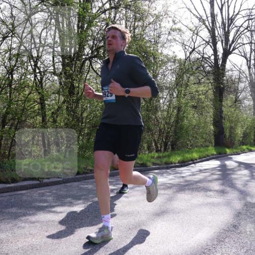 12.04.2026 - 45. Internationalen Wilhelmsburger Insellauf Yannick Fuchs http://msf.ph/oto/9482992 12.04.2026 10:24:05 Laufen 3925 meine-sportfotos.de