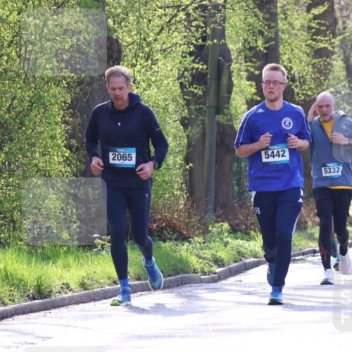 12.04.2026 - 45. Internationalen Wilhelmsburger Insellauf Yannick Fuchs http://msf.ph/oto/9483023 12.04.2026 10:31:42 Laufen 2065, 5442, 5337 meine-sportfotos.de