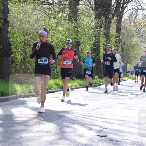 12.04.2026 - 45. Internationalen Wilhelmsburger Insellauf Yannick Fuchs http://msf.ph/oto/9483025 12.04.2026 10:24:09 Laufen 3945, 4807, 3613, 3042 meine-sportfotos.de