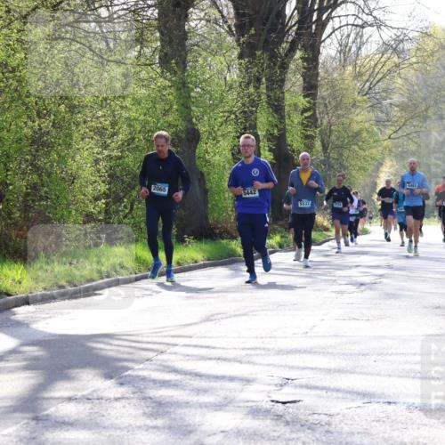 12.04.2026 - 45. Internationalen Wilhelmsburger Insellauf Yannick Fuchs http://msf.ph/oto/9483031 12.04.2026 10:31:43 Laufen 2065, 5442, 5337, 2724, 4483 meine-sportfotos.de